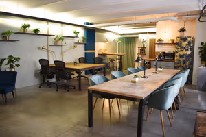 5 Person Coworking Desk