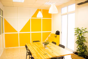 1 Person Coworking Desk