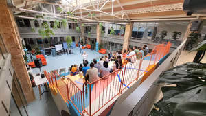 4 Person Private Office