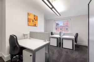 14 Person Private Office