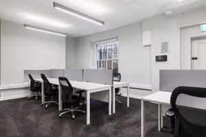 10 Person Private Office