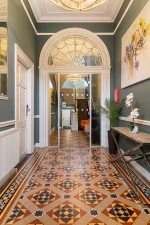 6 Person Private Office