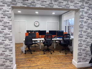 14 Person Private Office