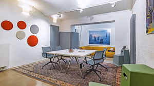 1 Person Coworking Desk