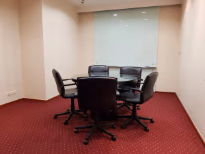 4 Person Private Office