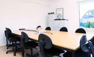 1 Person Coworking Desk