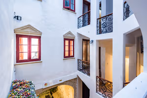 5 Person Private Office