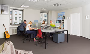 1 Person Coworking Desk