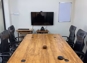 1 Person Coworking Desk