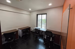 3 Person Private Office