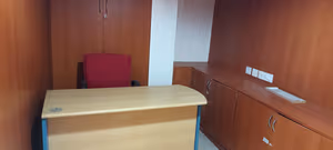 5 Person Coworking Desk