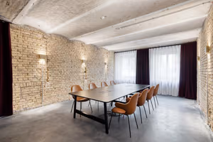 5 Person Coworking Desk