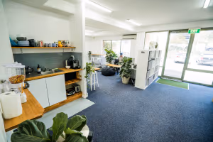 10 Person Coworking Desk