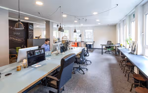 1 Person Coworking Desk