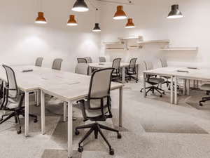 18 Person Private Office