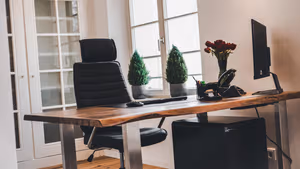 1 Person Coworking Desk