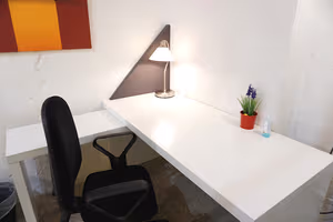 1 Person Coworking Desk