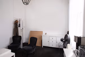 6 Person Private Office