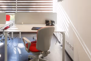 5 Person Private Office