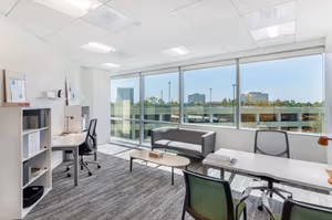 25 Person Private Office