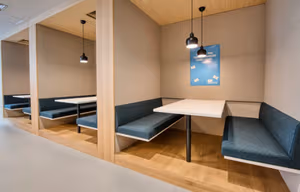 1 Person Coworking Desk