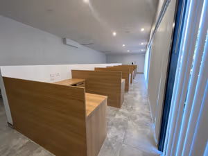 10 Person Private Office