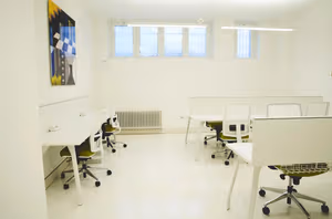 1 Person Coworking Desk