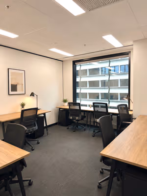 8 Person Private Office