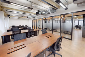 27 Person Private Office