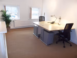 6 Person Private Office
