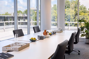 40 Person Private Office