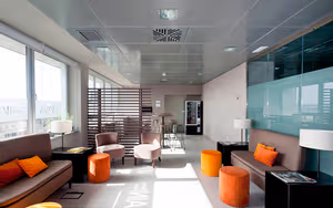 1 Person Coworking Desk