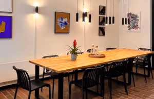 1 Person Coworking Desk