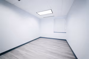 1 Person Private Office
