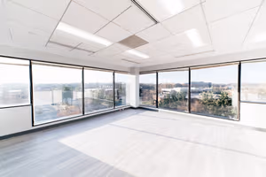 4 Person Private Office