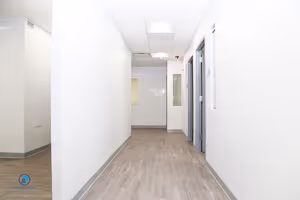 1 Person Private Office