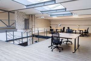 1 Person Coworking Desk