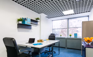 10 Person Private Office