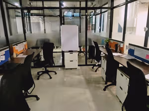 5 Person Coworking Desk