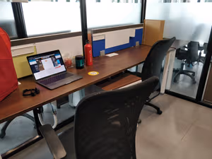 4 Person Private Office