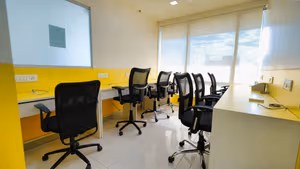 8 Person Coworking Desk