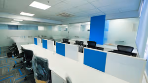 10 Person Coworking Desk