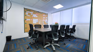 6 Person Coworking Desk