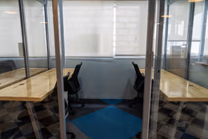 1 Person Coworking Desk