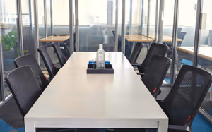 6 Person Coworking Desk