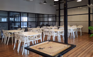 5 Person Coworking Desk