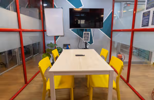 4 Person Coworking Desk