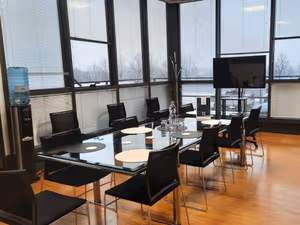 1 Person Coworking Desk