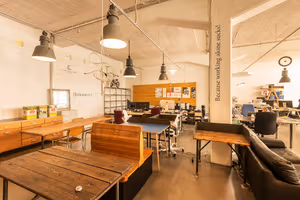 1 Person Coworking Desk