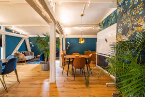 1 Person Coworking Desk